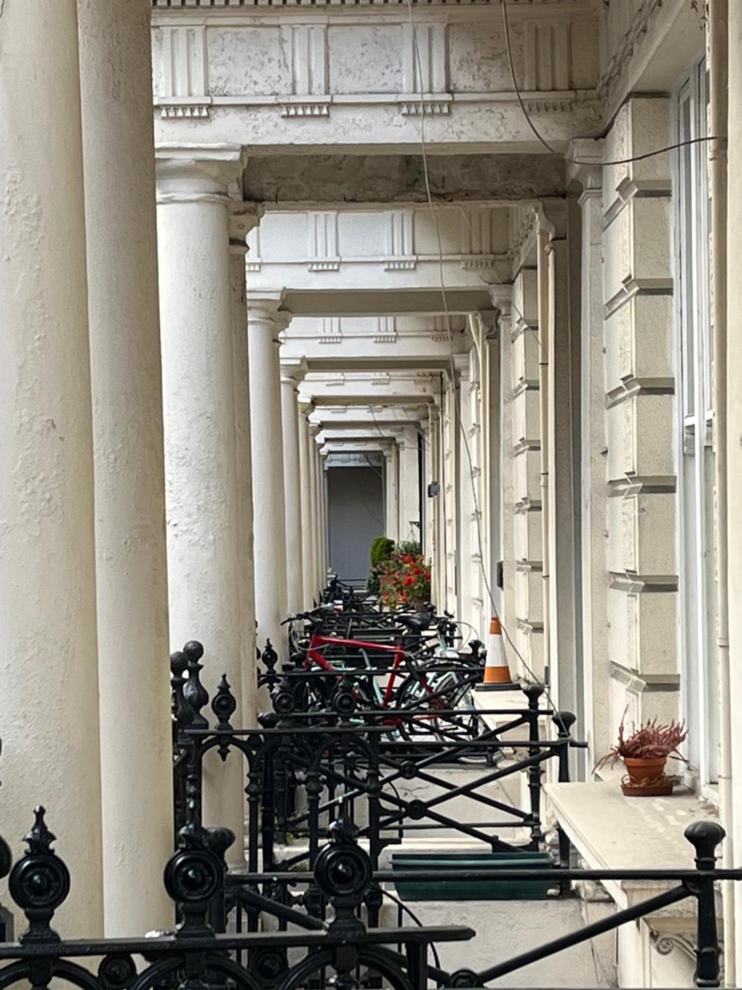 Newly Refurbished- Awesome Very Flat In Famous Notting Hill With A Balcony * Londres